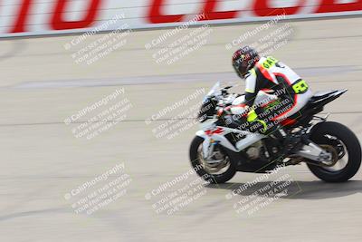 media/May-29-2022-Fastrack Riders_ [[fc0f8b1a06]]/Level 2/Start Finish/